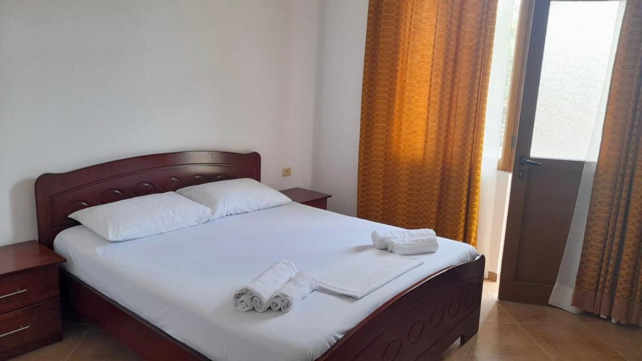 Vita Apartment - Spacious Garden And Balcony 5 Min To Beach & Center Ksamil Eksteriør bilde