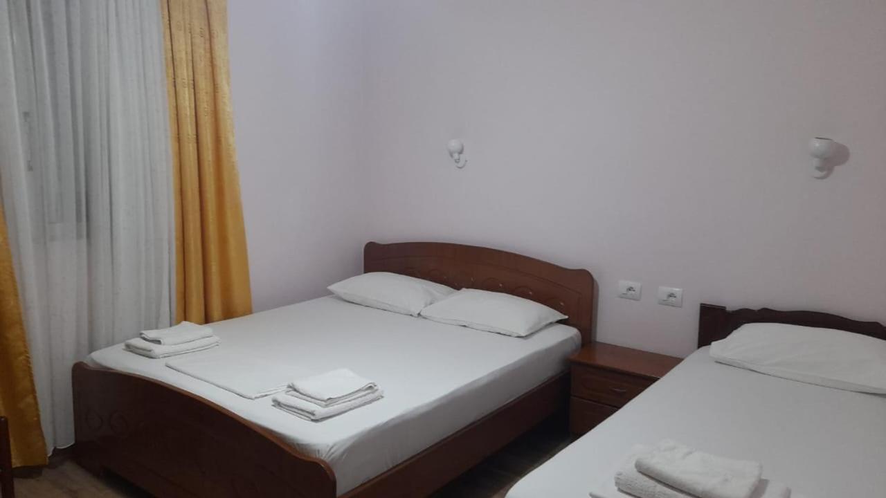Vita Apartment - Spacious Garden And Balcony 5 Min To Beach & Center Ksamil Eksteriør bilde