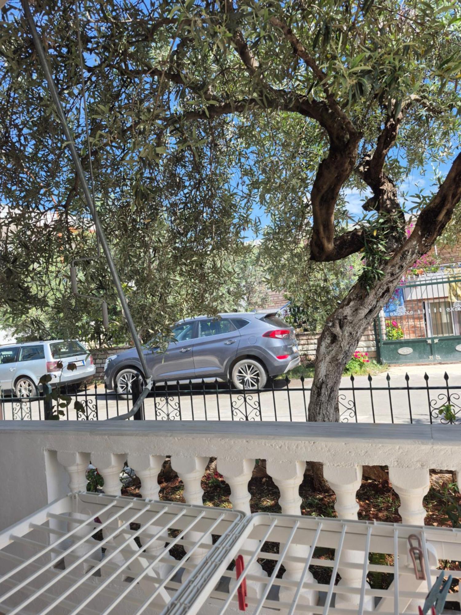 Vita Apartment - Spacious Garden And Balcony 5 Min To Beach & Center Ksamil Eksteriør bilde